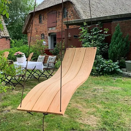 Holiday home Modellregion- Kruemelkate Eiderstedt